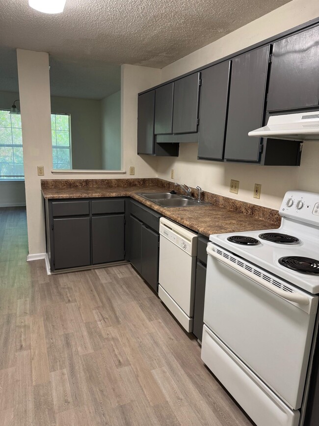 1515 Paul Russell Rd in Tallahassee, FL - Building Photo - Building Photo