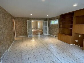 2318 Storm St in Ames, IA - Building Photo - Building Photo