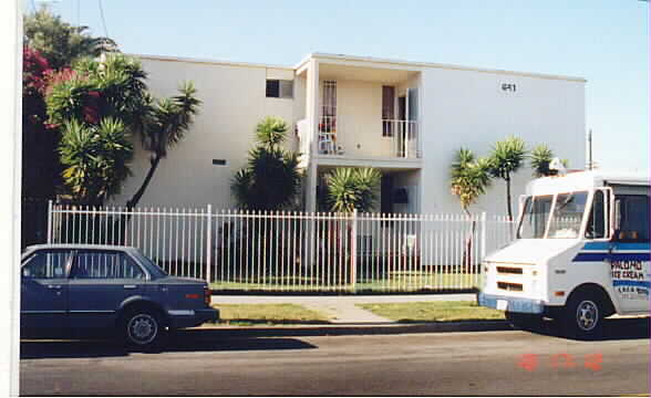 641 W 92nd St in Los Angeles, CA - Building Photo - Building Photo