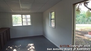 13787 Macdona Lacoste Rd in Atascosa, TX - Building Photo - Building Photo