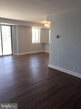 8315 N Brook Ln in Bethesda, MD - Building Photo - Building Photo