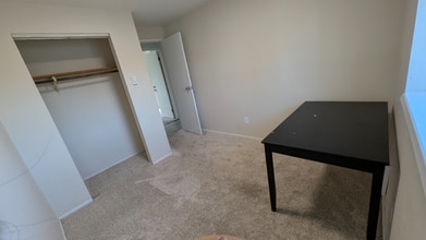 23205 114th Way SE in Kent, WA - Building Photo - Building Photo