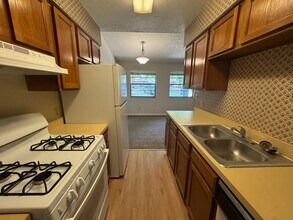 6745 SW 45th Ave in Gainesville, FL - Building Photo - Building Photo