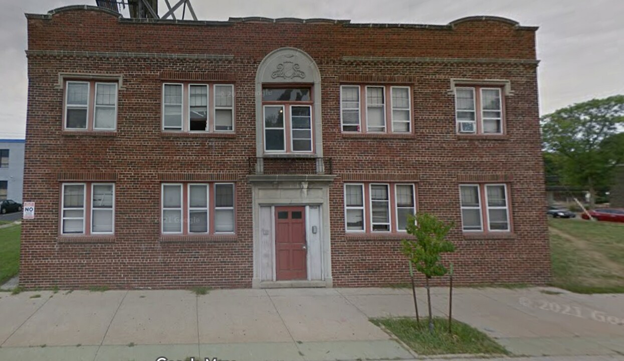 3812 W Villard Ave in Milwaukee, WI - Building Photo
