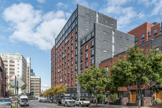 130 Flushing Ave in Brooklyn, NY - Building Photo - Building Photo