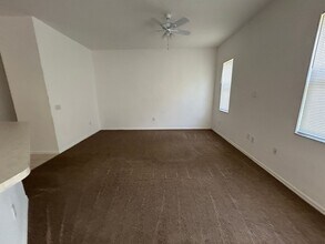 15111 Hawks Shadow Dr in Ft. Myers, FL - Building Photo - Building Photo