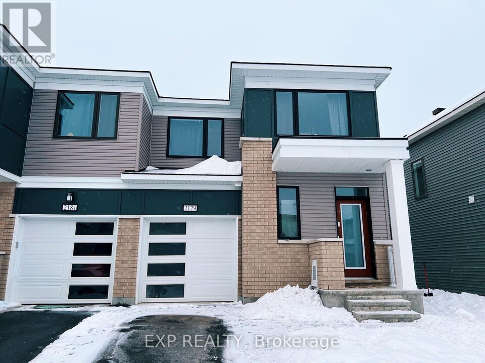 2179 Winsome Terrace in Ottawa, ON - Building Photo