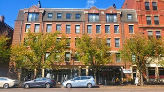 1661 Washington St Apartamentos