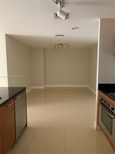 50 Biscayne Blvd, Unit 2507 in Miami, FL - Building Photo - Building Photo
