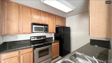 7160 Shoreline Dr in San Diego, CA - Building Photo - Building Photo