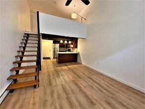 993 Massachusetts Ave in Arlington, MA - Building Photo - Building Photo