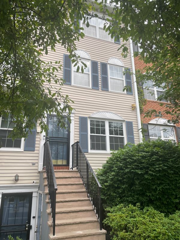 92 Callahan Ct in Newark, NJ - Building Photo - Building Photo