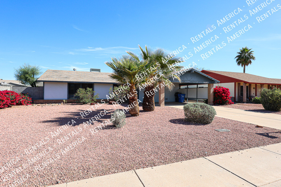 1480 W Mohawk Ln in Phoenix, AZ - Building Photo