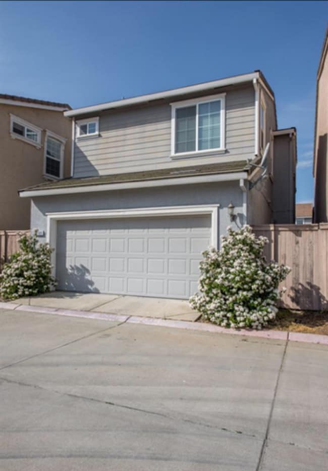 3109 Lea Sterling Way