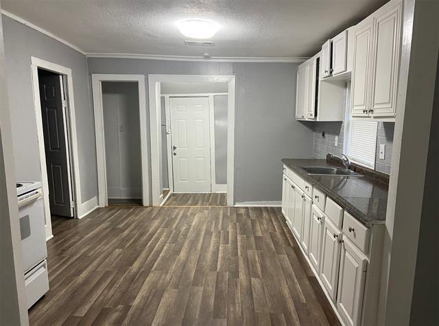 721 E Jefferson St in Waxahachie, TX - Building Photo - Building Photo