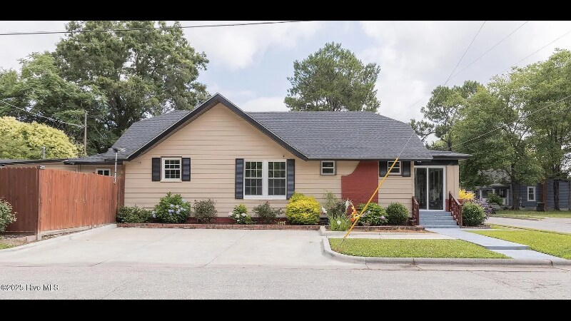 301 Vick St E in Wilson, NC - Building Photo