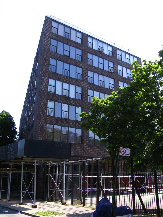 Grote Street Apartments in Bronx, NY - Foto de edificio - Building Photo