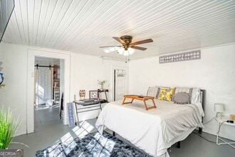 207 N Dawson St in Lagrange, GA - Building Photo - Building Photo