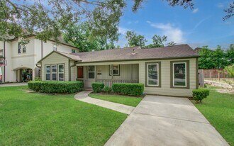 5519 Huisache St in Houston, TX - Building Photo