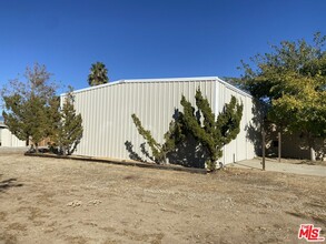 40556 11th St W in Palmdale, CA - Building Photo - Building Photo