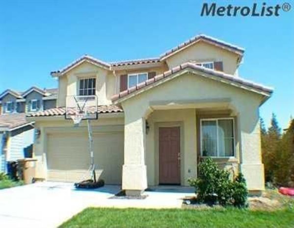 10005 Schuler Ranch Rd in Elk Grove, CA - Building Photo