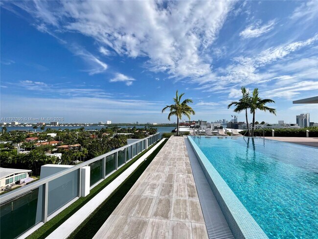 property at 9940 W Bay Harbor Dr