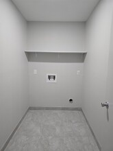 304 Maguey Dr in Laredo, TX - Foto de edificio - Building Photo