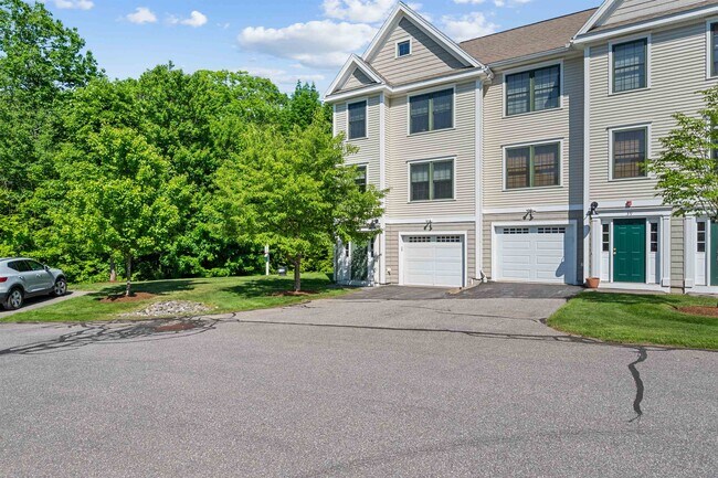 41 Village Dr in Meredith, NH - Building Photo - Building Photo