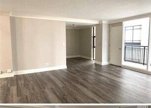 620 Peachtree St NE, Unit 904 in Atlanta, GA - Building Photo - Building Photo