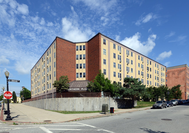 Northern Plaza Apartments