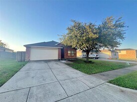 321 Briar Oaks Dr in Royse City, TX - Building Photo