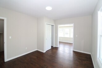 356 Beechmont Ave, Unit 356 in Bridgeport, CT - Building Photo - Building Photo