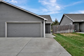 1290 Curtis St in Wichita, KS - Building Photo - Building Photo