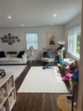 70 Henry Ave in Harrison, NY - Building Photo - Building Photo