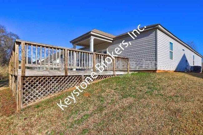 110 Sea Oaks Ct in Byron, GA - Building Photo - Building Photo