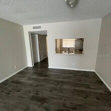 1964 Laughing Gull Ln in Clearwater, FL - Building Photo - Building Photo