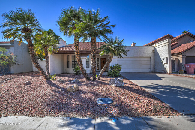 6032 N 81st St in Scottsdale, AZ - Foto de edificio - Building Photo