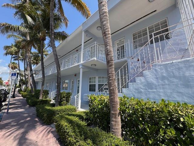 property at 635 8th St