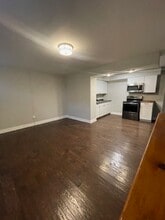 1515 Holman Ave, Unit 2 in Covington, KY - Building Photo - Building Photo