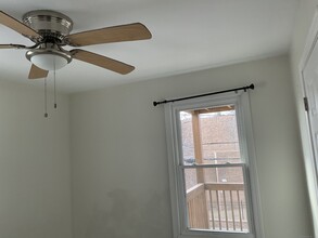 49 Golden Hill St in Naugatuck, CT - Building Photo - Building Photo
