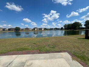 2105 Harborview Dr in Sumter, SC - Building Photo - Building Photo