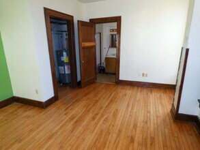 15 E Main St in Platteville, WI - Building Photo - Building Photo