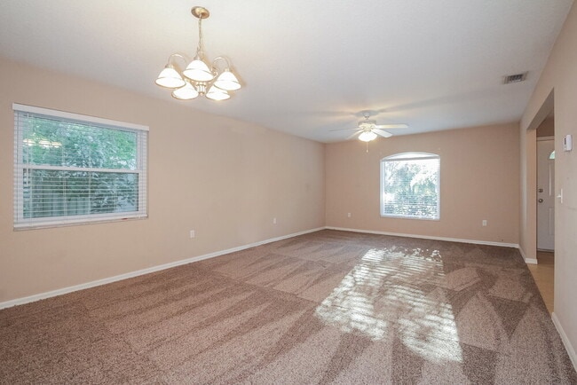 4652 Ardale St in Sarasota, FL - Building Photo - Building Photo