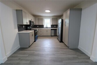 1728 Line St in Decatur, GA - Building Photo - Building Photo