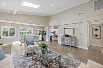 14501 Greenwood Ln in Tustin, CA - Building Photo - Building Photo