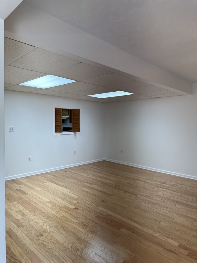 property at 1128 Old Flemingsburg Rd