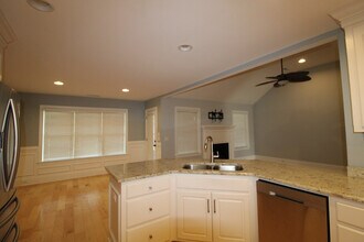 2930 S Wise Dr in Sumter, SC - Building Photo - Building Photo