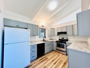 66-1734 Kawaihae Rd in Waimea, HI - Foto de edificio - Building Photo