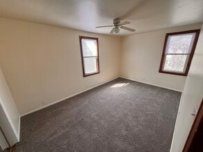 1321 Manitoba Ave in South Milwaukee, WI - Building Photo - Building Photo