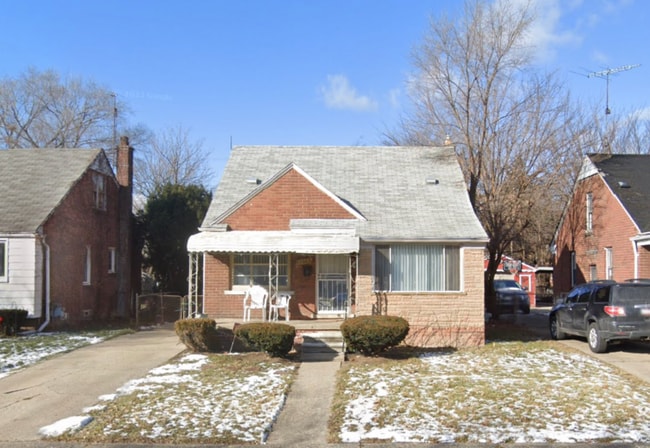 property at 12603 Duchess St